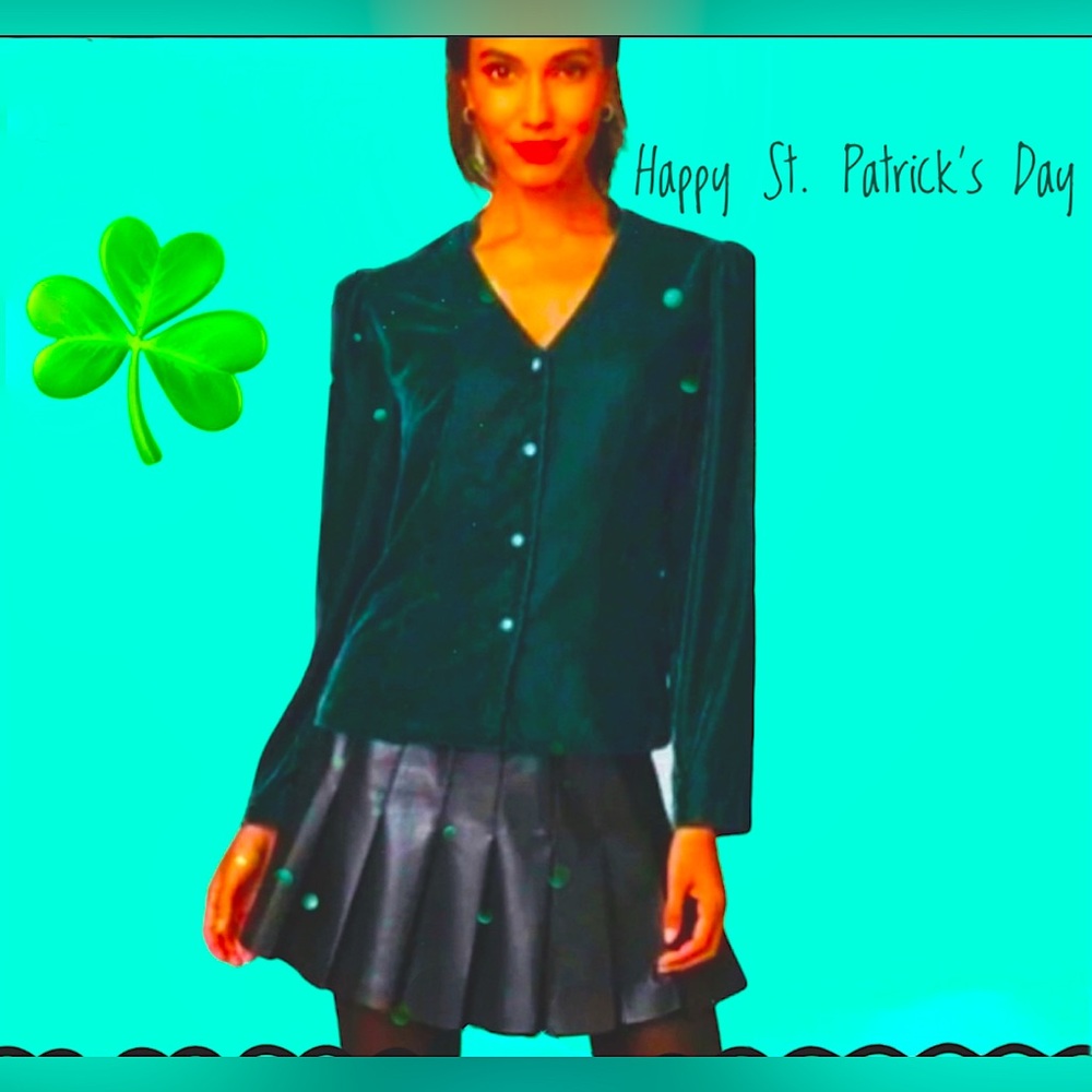 NWT UNTUCKit Green Velvet, Button Down Blouse, 💎 Buttons, M, St. Patrick Day - Picture 3 of 10
